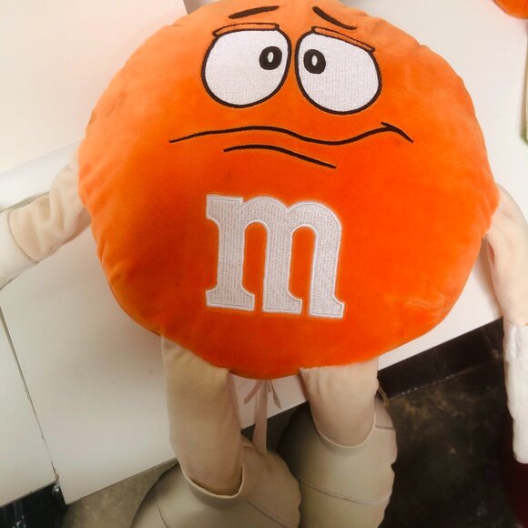 LARGE 19” M&M’s World Orange Plush Stuffed Animal Officially Licensed - Picture 3 of 5